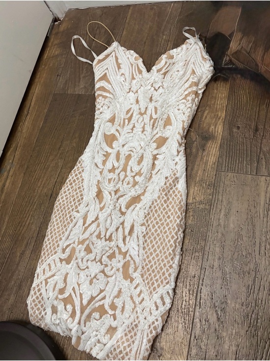 B Darlin Other - B Darlin White Lace Appliqué Sheath Dress with Nude Illusion